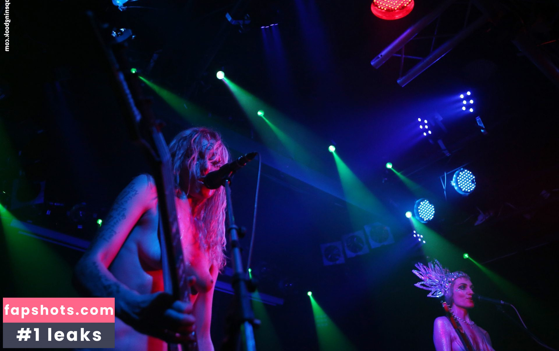 The SoapGirls Nahé úniky fotek pouze od fanoušků #36 - Fapshots