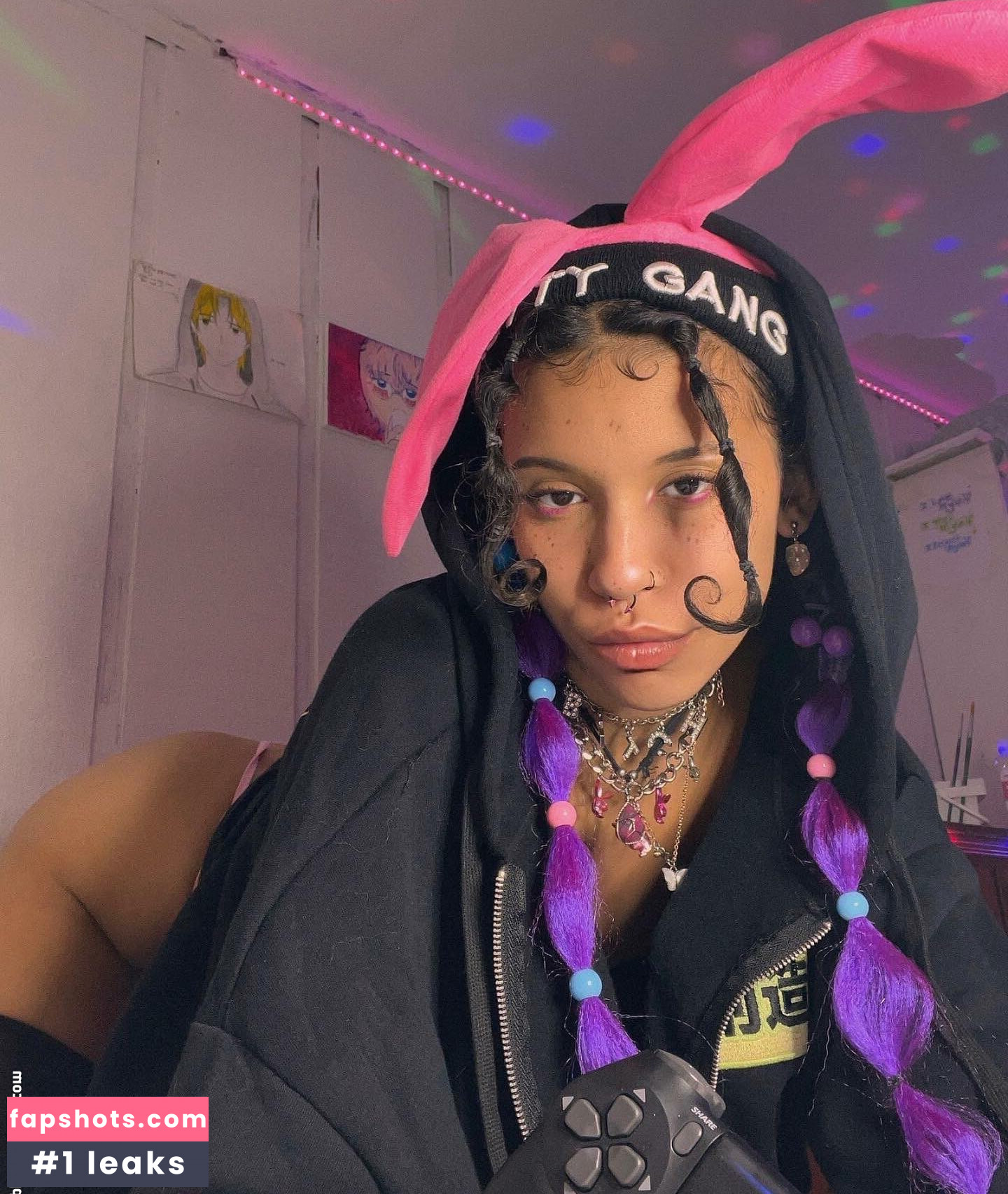 The Unholychi Nacktheit OnlyFans Fotos #9 - Fapshots