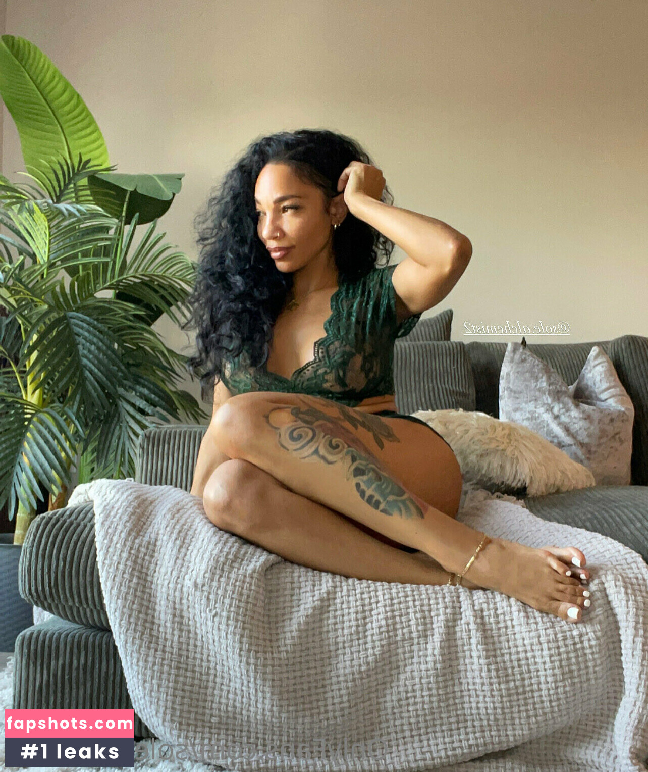 The1nevathe2 gallery photo #10