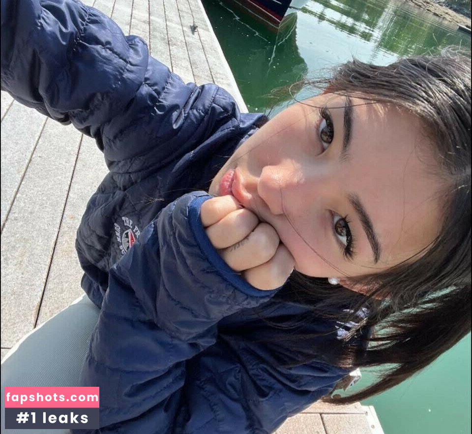 Thea Howe Aka gallery photo #2