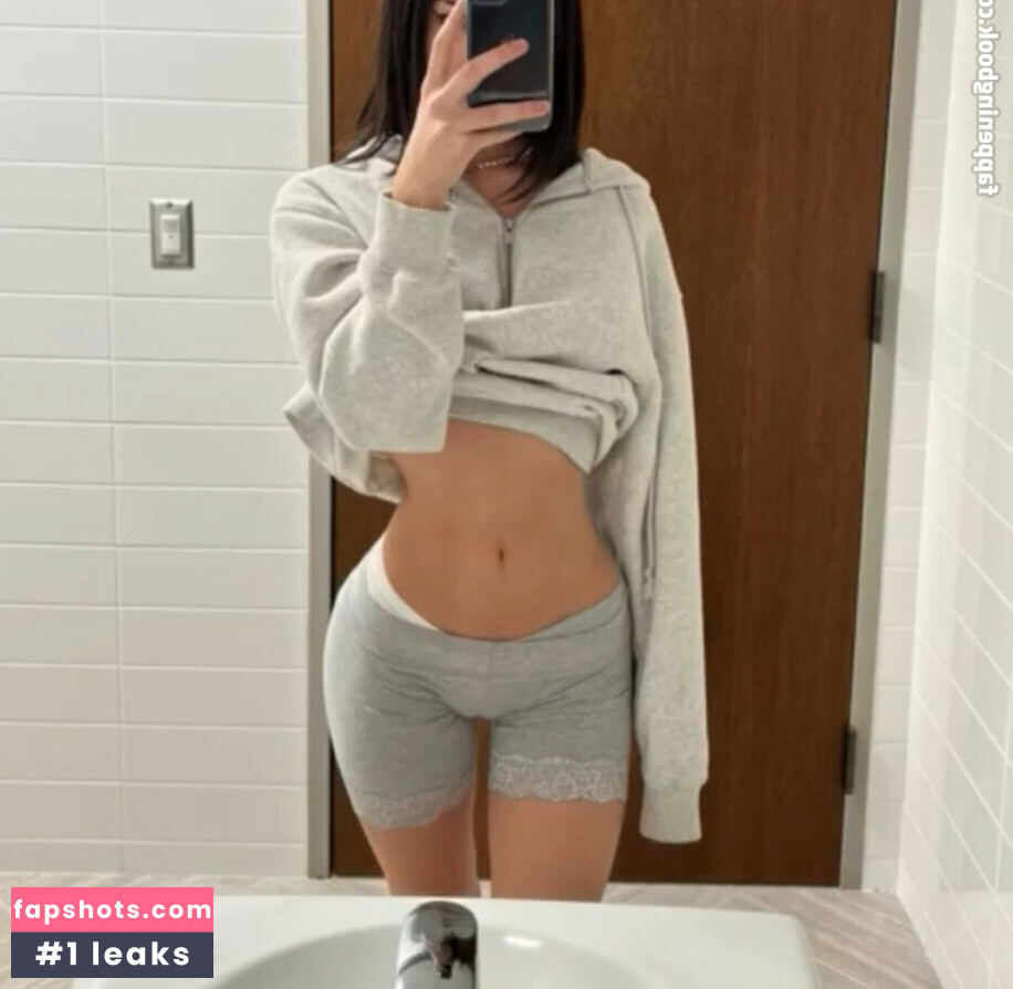 Thea Howe Aka gallery photo #14