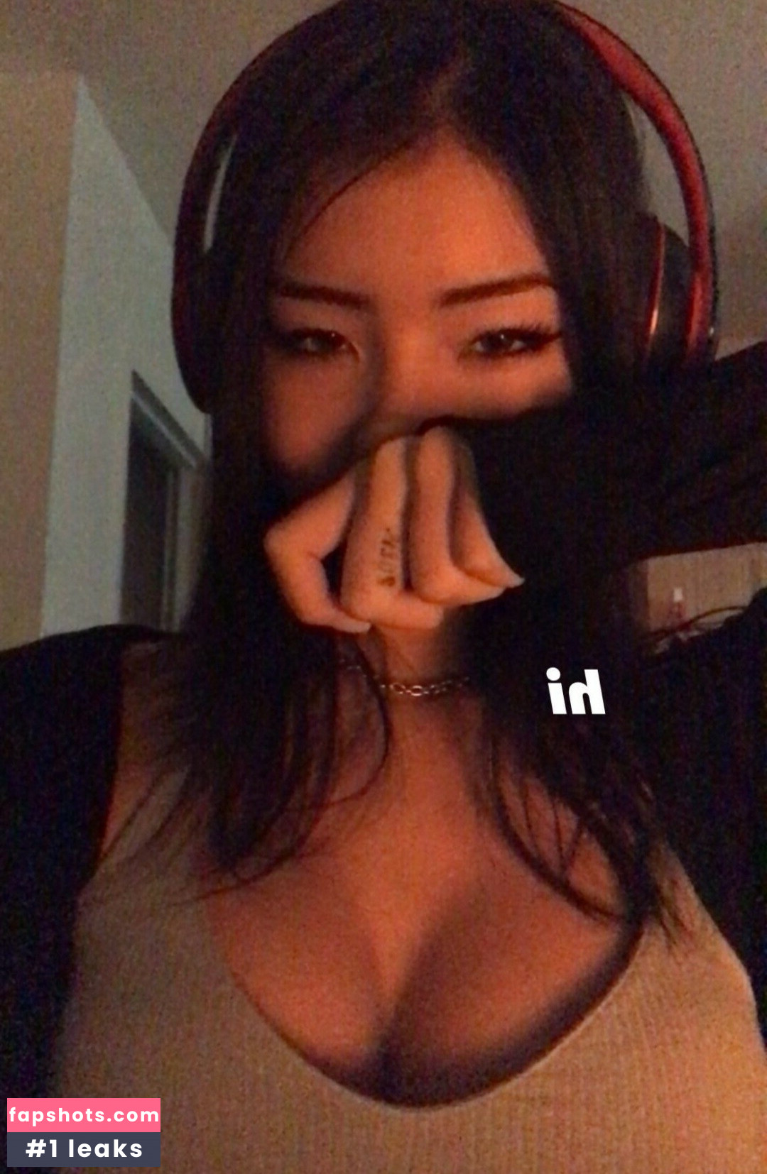 Thea Howe Aka gallery photo #8