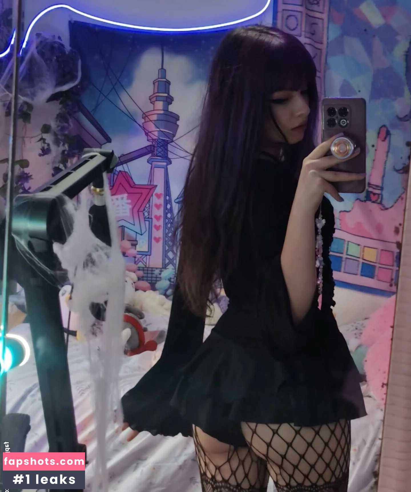 theakaleina gallery photo #38