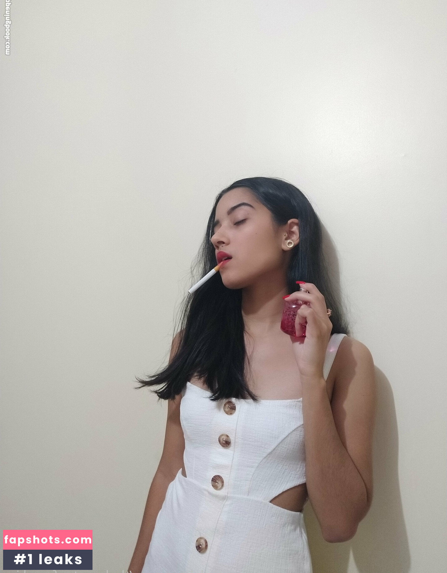 thebeautyofsmoking Nude Leaks OnlyFans Photos #12 - LeakJerk