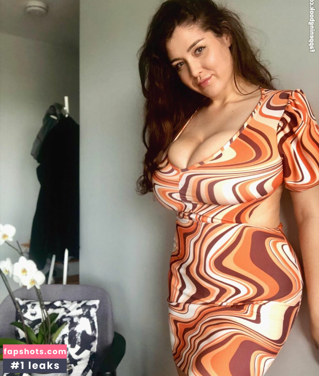 thebellebella gallery photo #7