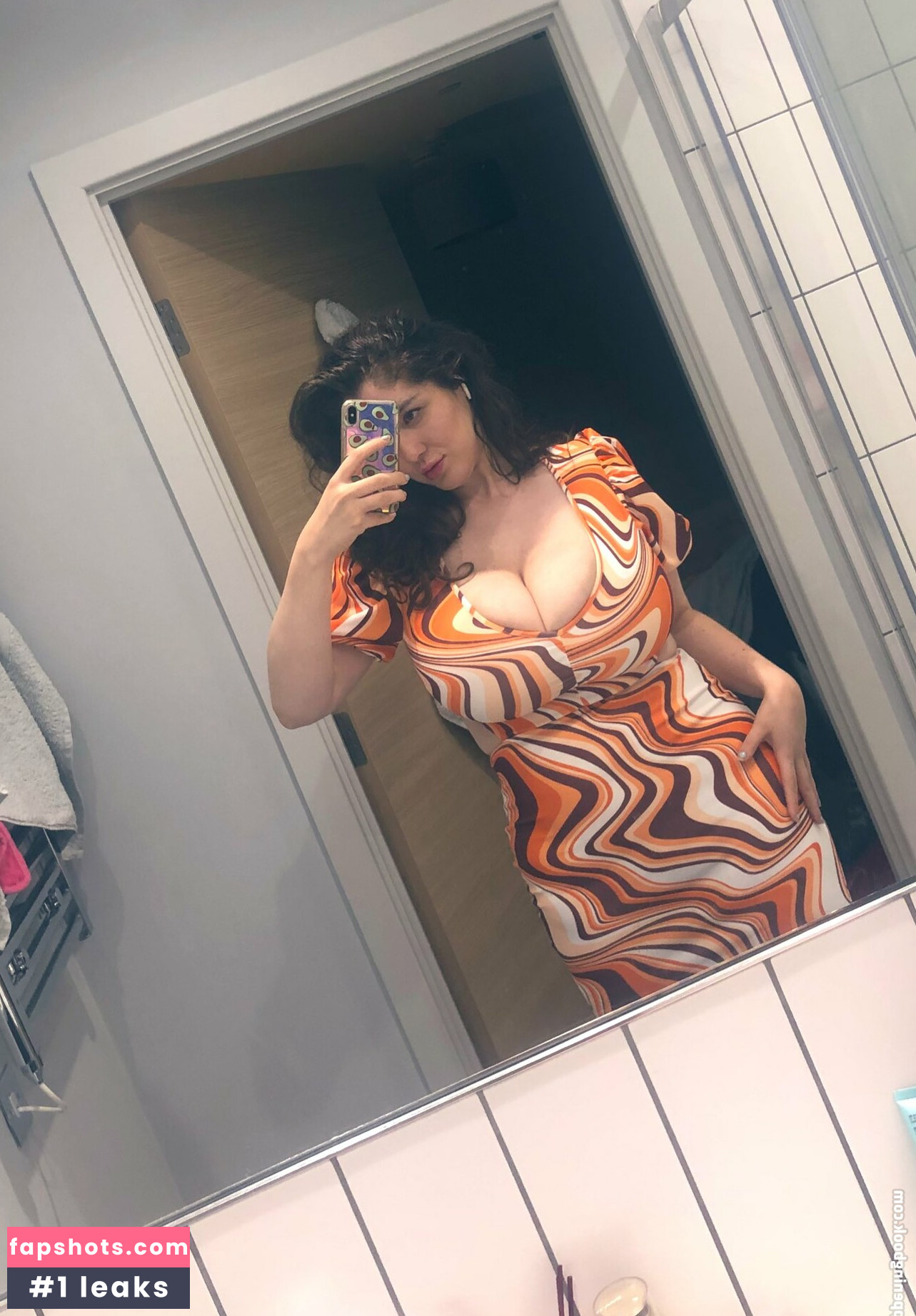 thebellebella gallery photo #9