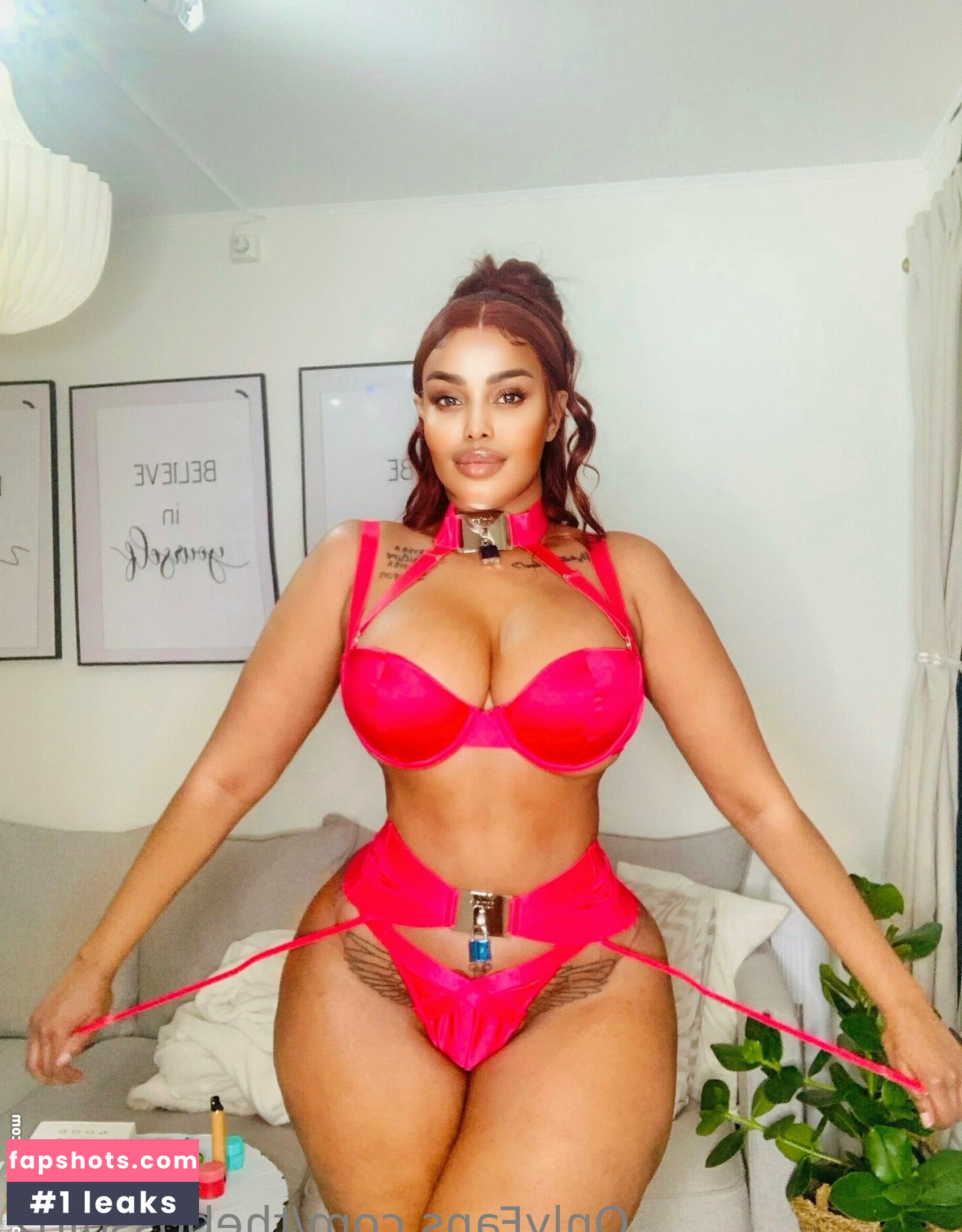 thebossgirl2 nude babe gallery