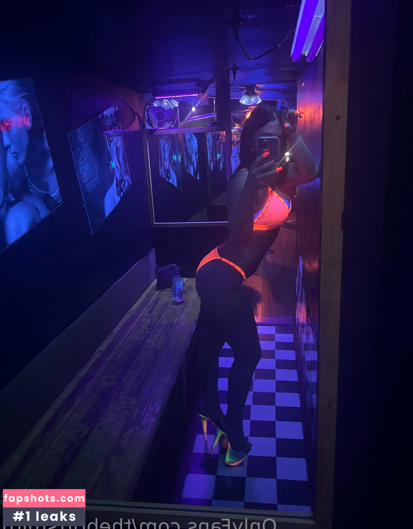 thebrittsmith Nude Leaks OnlyFans Photos #22 - LeakJerk