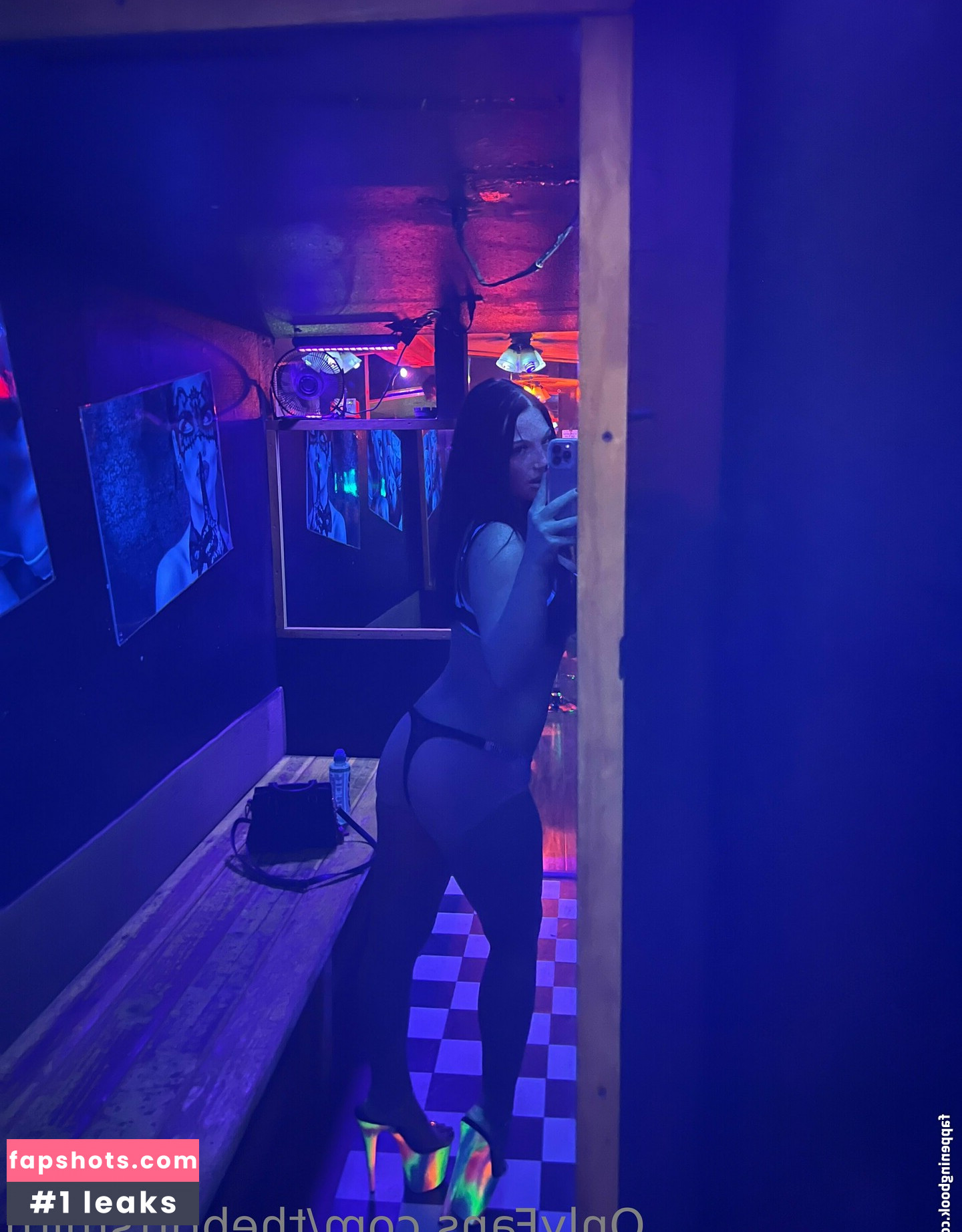 thebrittsmith Nude Leaks OnlyFans Photos #30 - LeakJerk