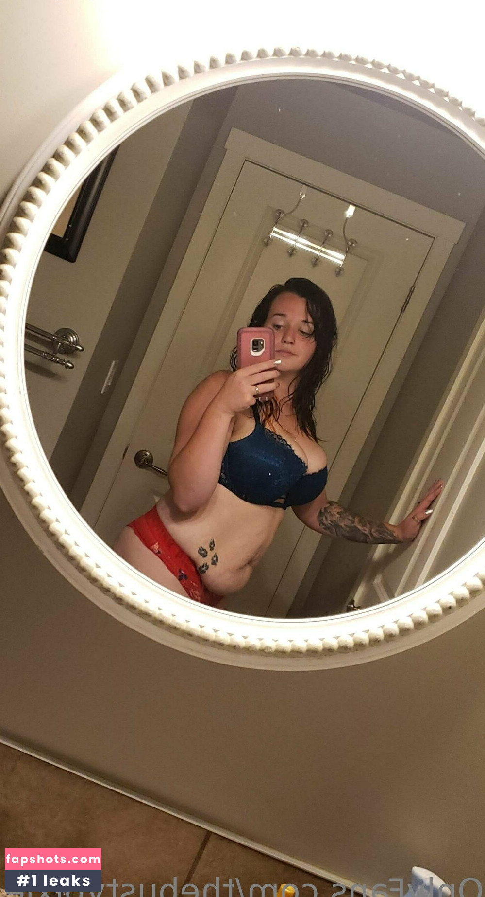 thebustypixie gallery photo #5