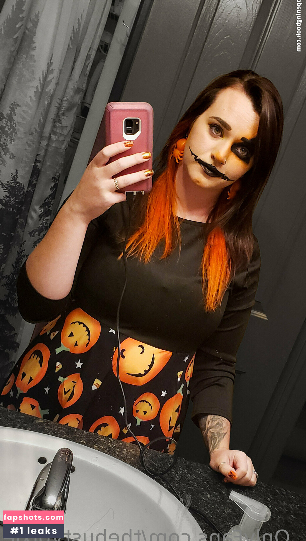 thebustypixie gallery photo #8