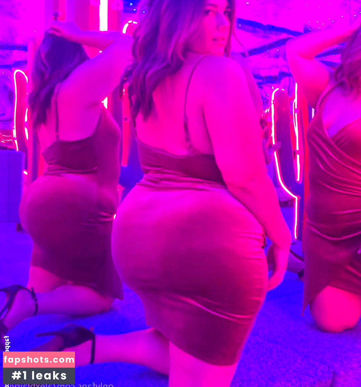 Thecurvyfoxx Nahé úniky fotek pouze od fanoušků #21 - Fapshots