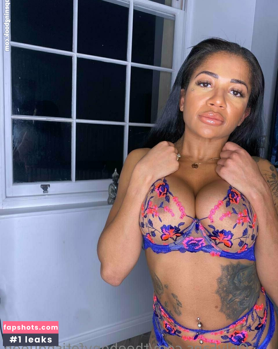 theebonyfetishqueen gallery photo #6