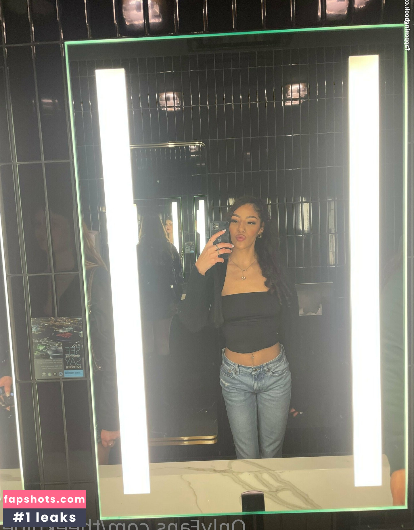 theekhloe Nude Leaks OnlyFans Photos #5 - LeakJerk