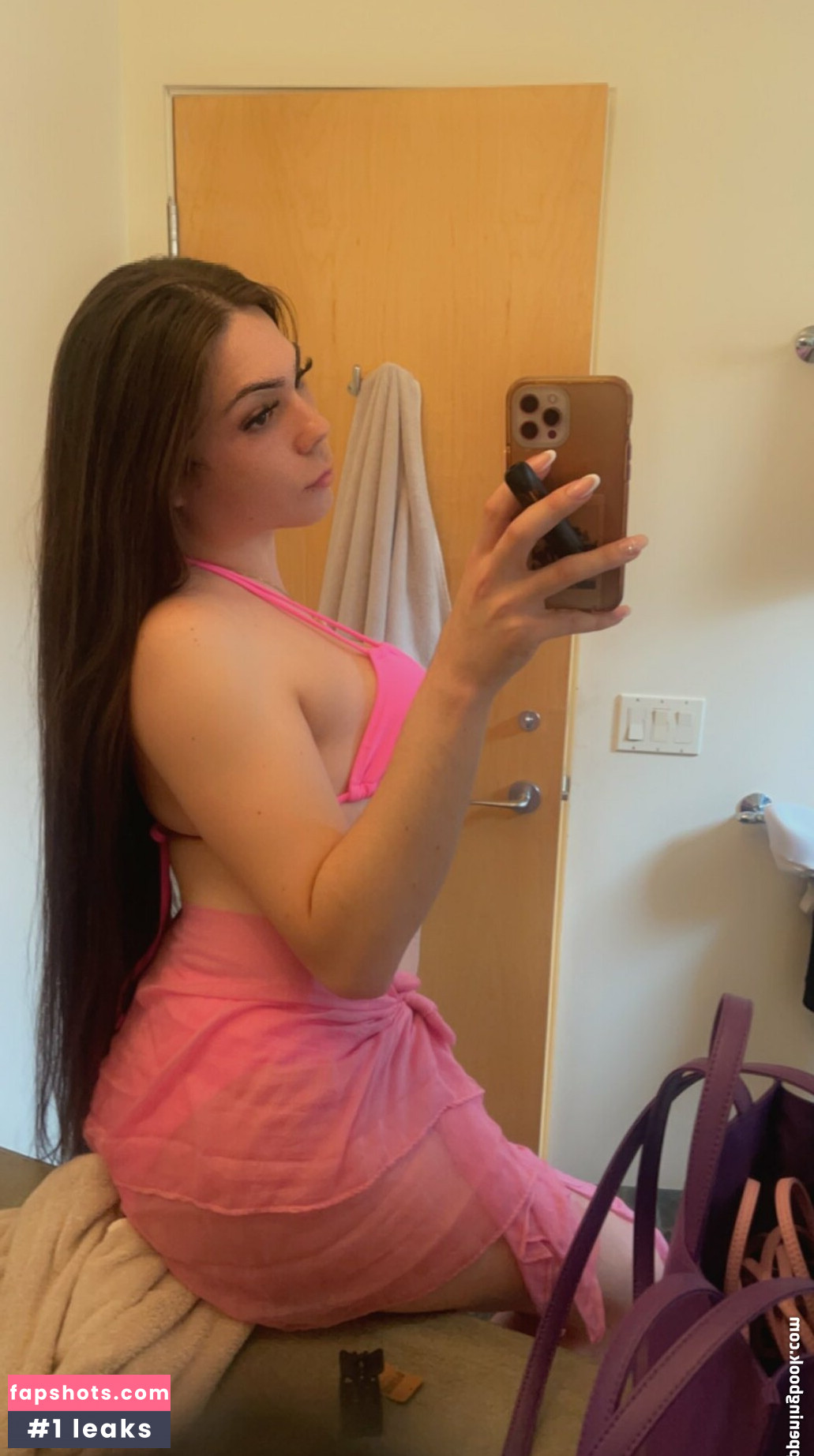 Theeladyking gallery photo #2