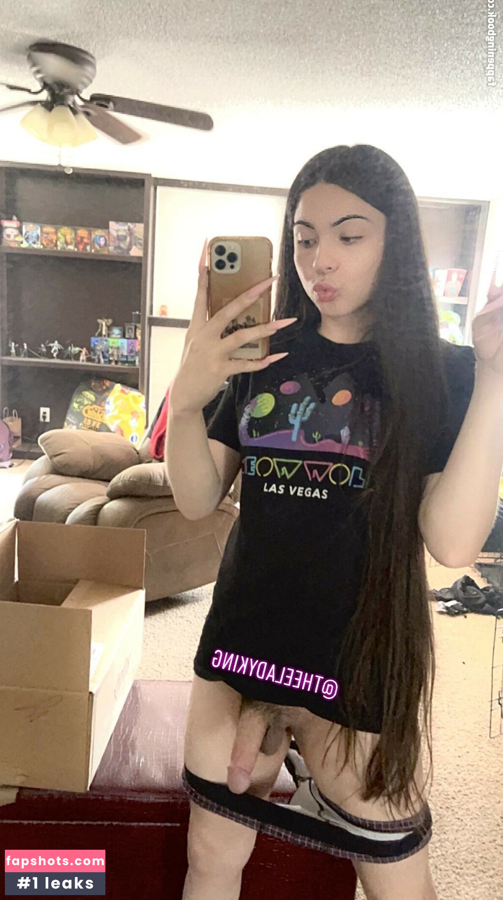 Theeladyking gallery photo #6