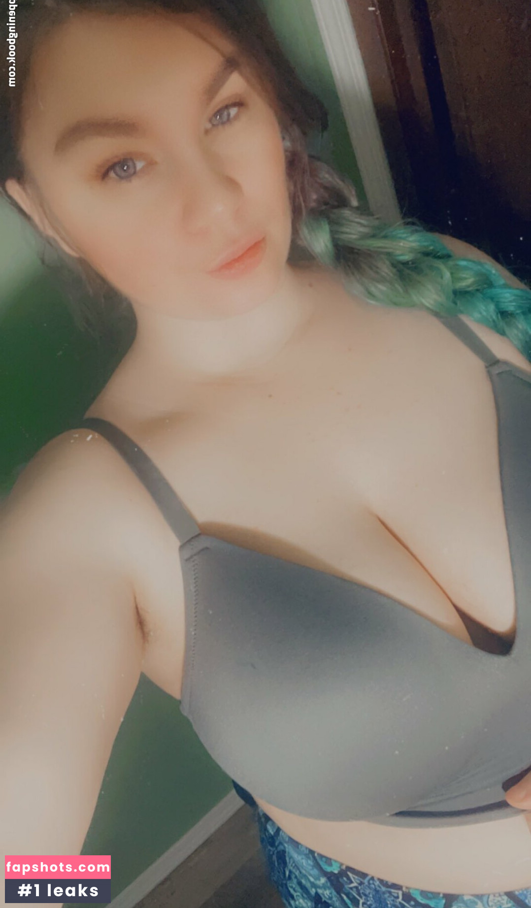 TheEllaNicolez gallery photo #9