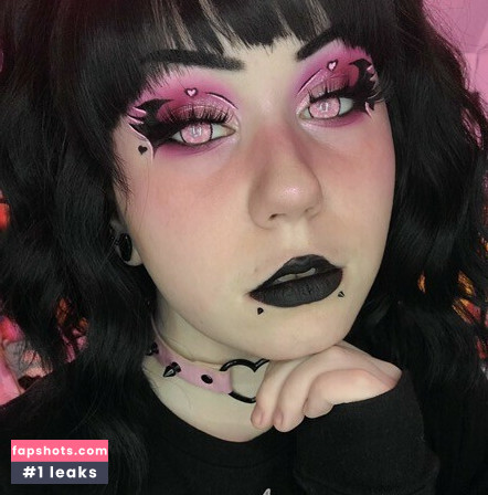 TheeMerr gallery photo #3