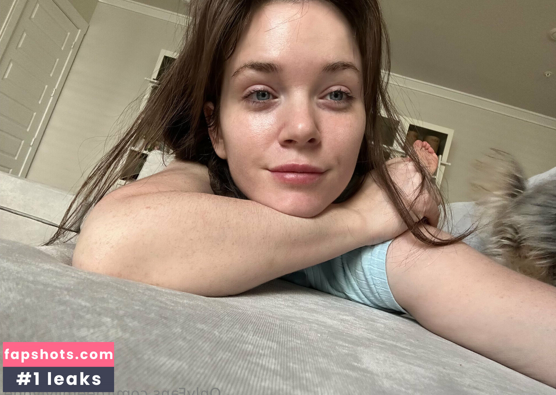 theemilylynne gallery photo #2