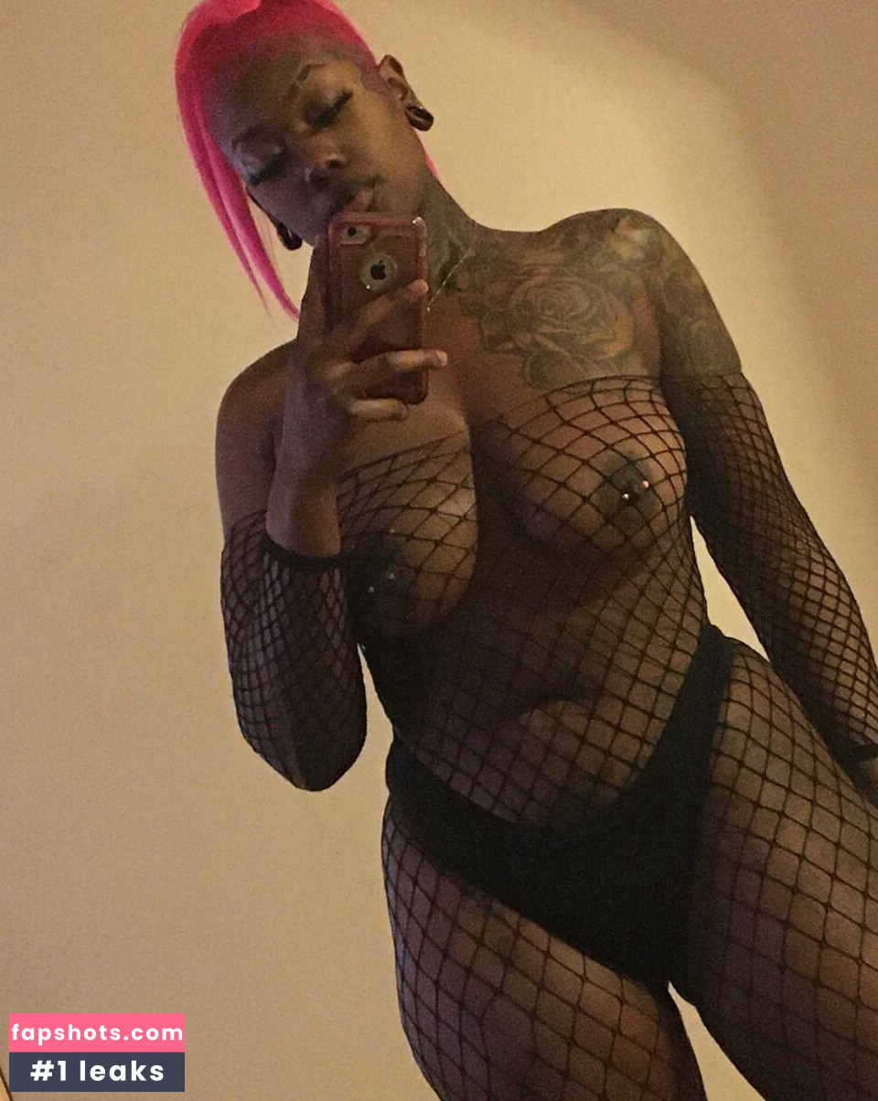 Theewinterrose gallery photo #8