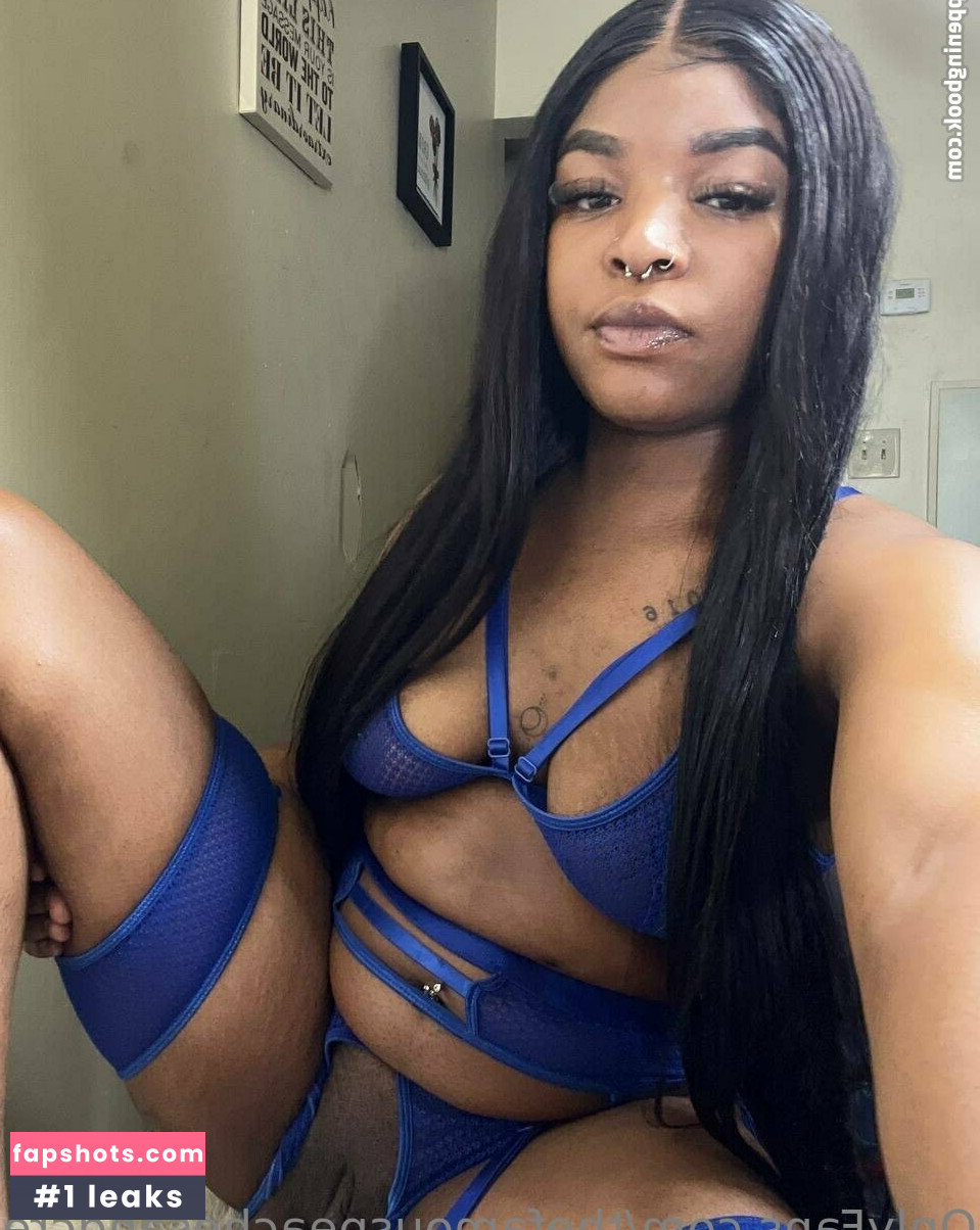 thefamouspeachesandcream Nude Leaks OnlyFans Photos #16 - LeakJerk