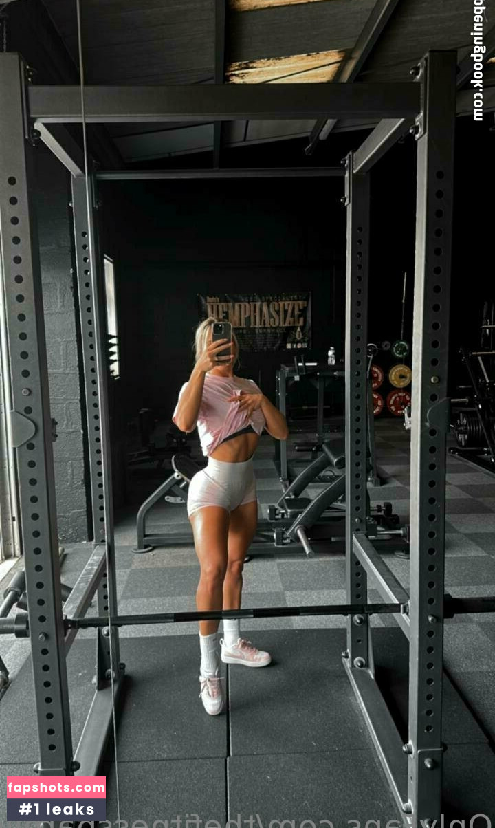 thefitnessbarbiie gallery photo #19