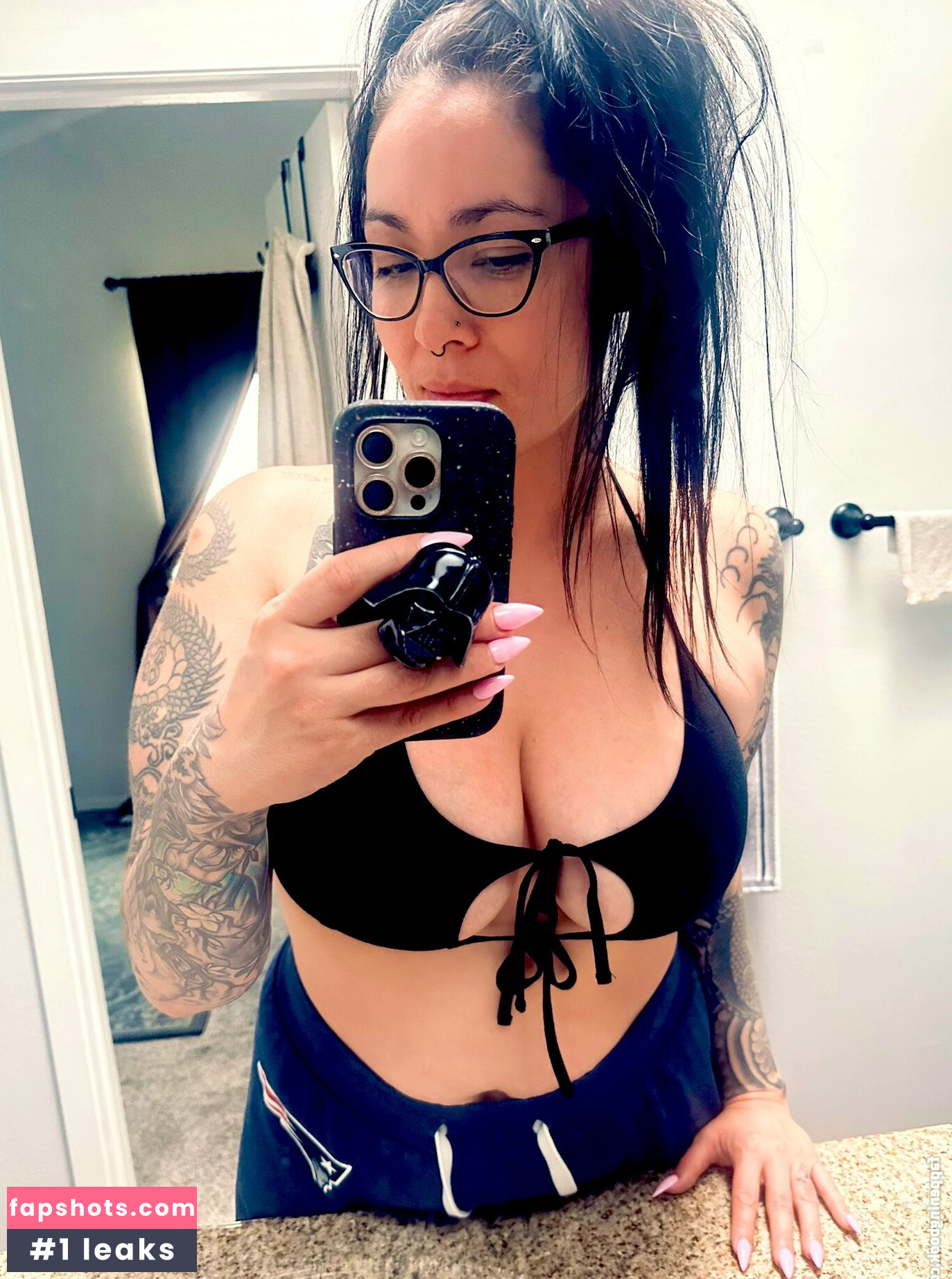 theFOWLISHHOUND gallery photo #4