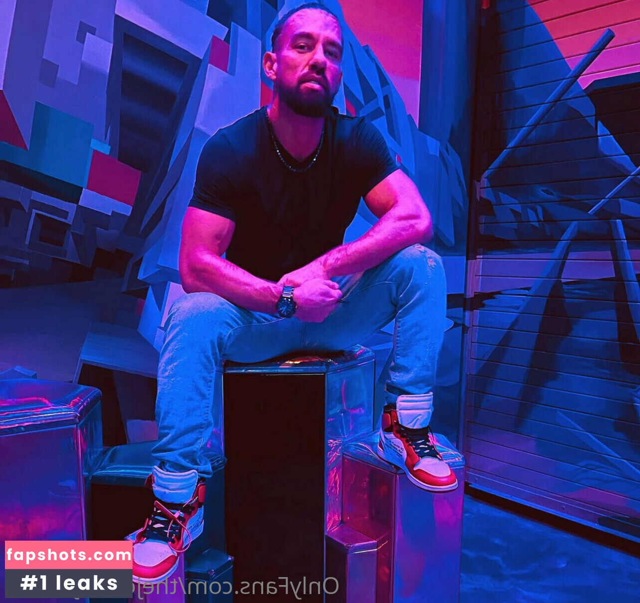 thejohnnycastle gallery photo #3