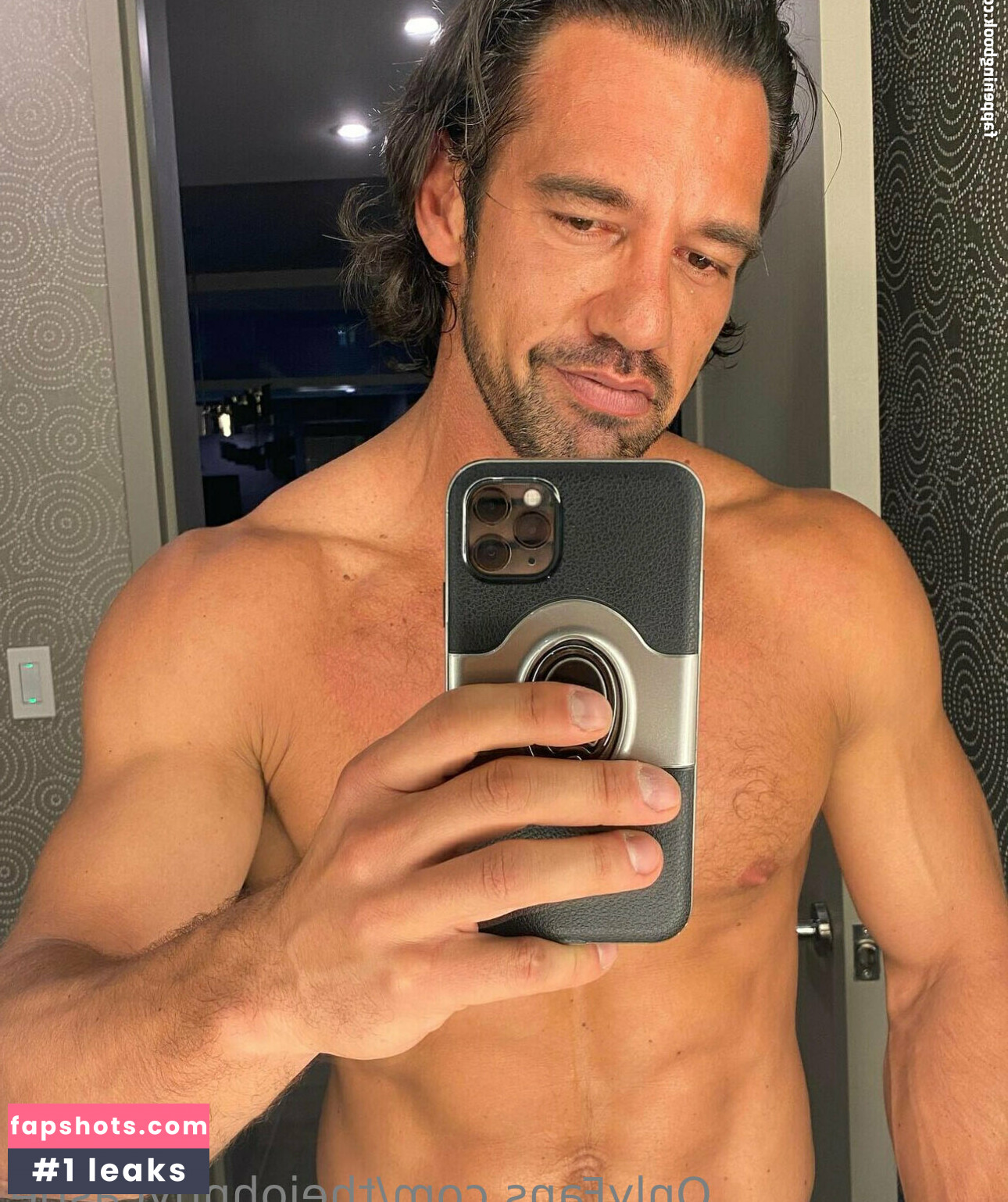 thejohnnycastle gallery photo #7