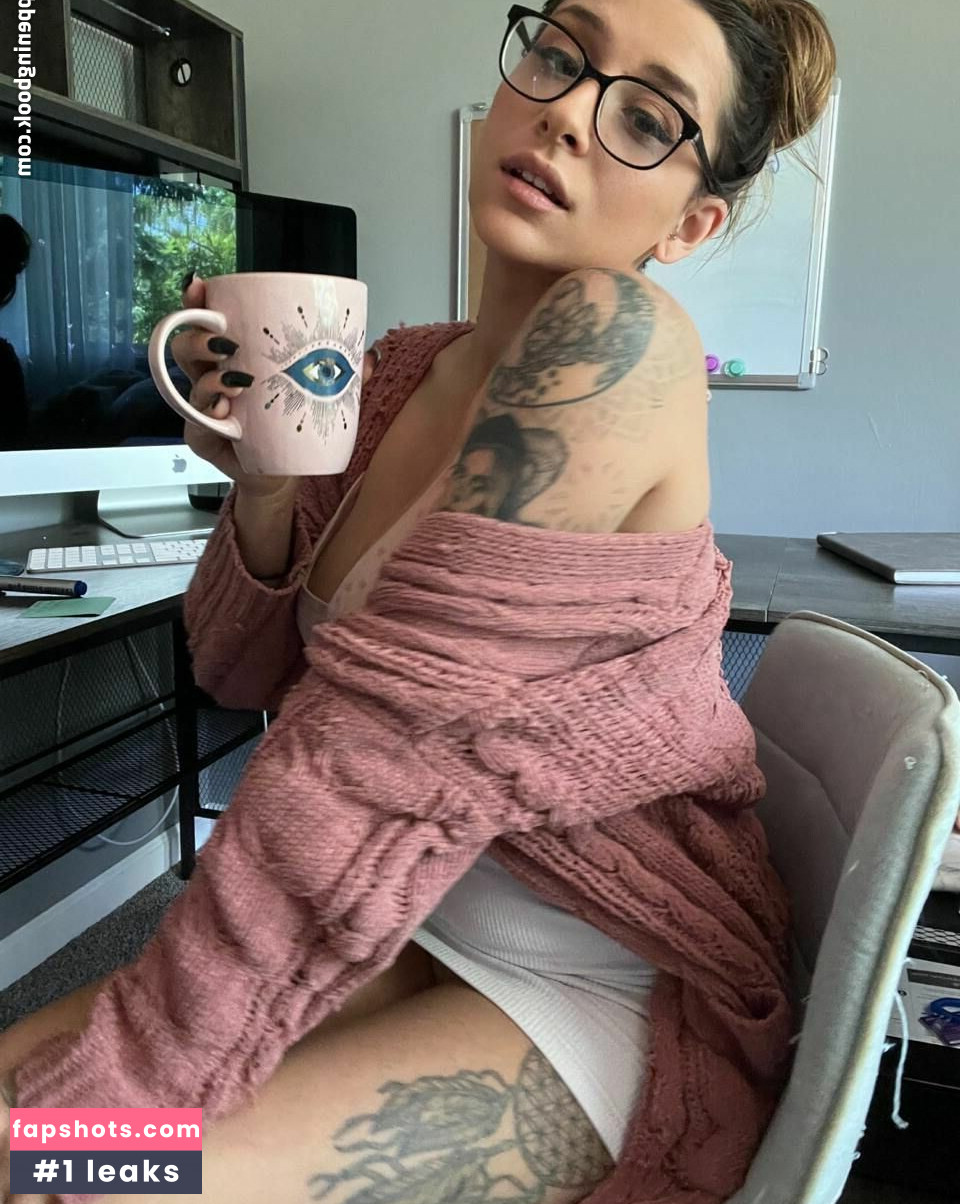 thekinkywitch1 gallery photo #17