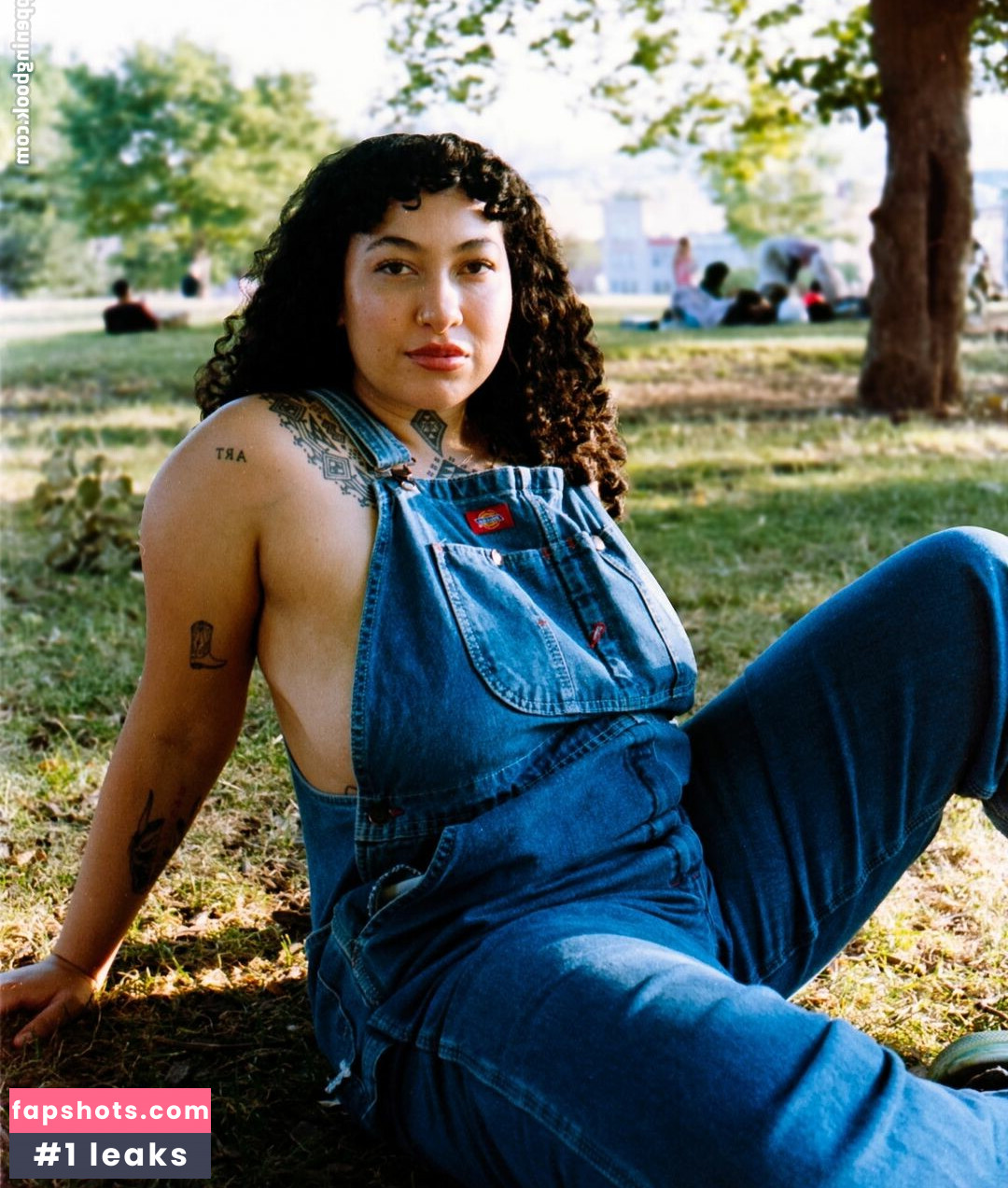 theleogod gallery photo #24