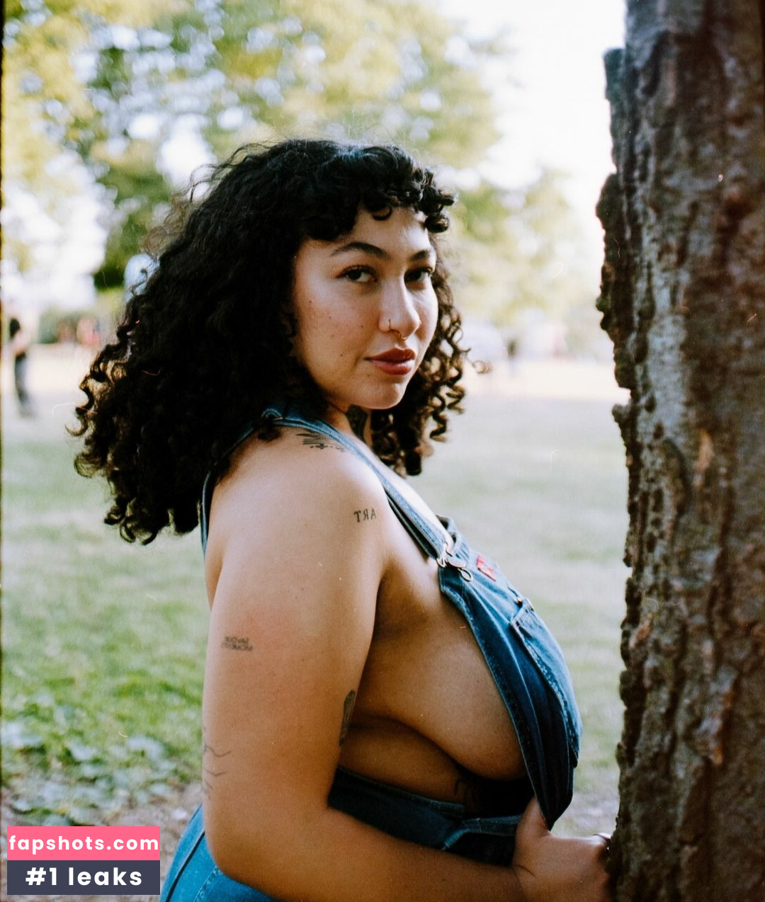 theleogod gallery photo #27