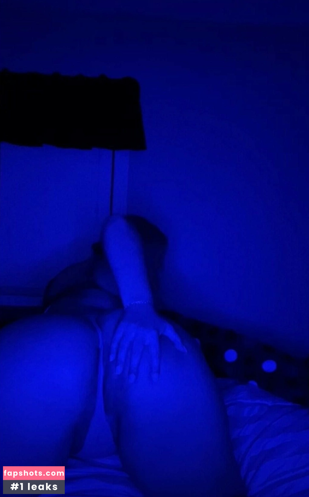 Themikaylaarnett gallery photo #8