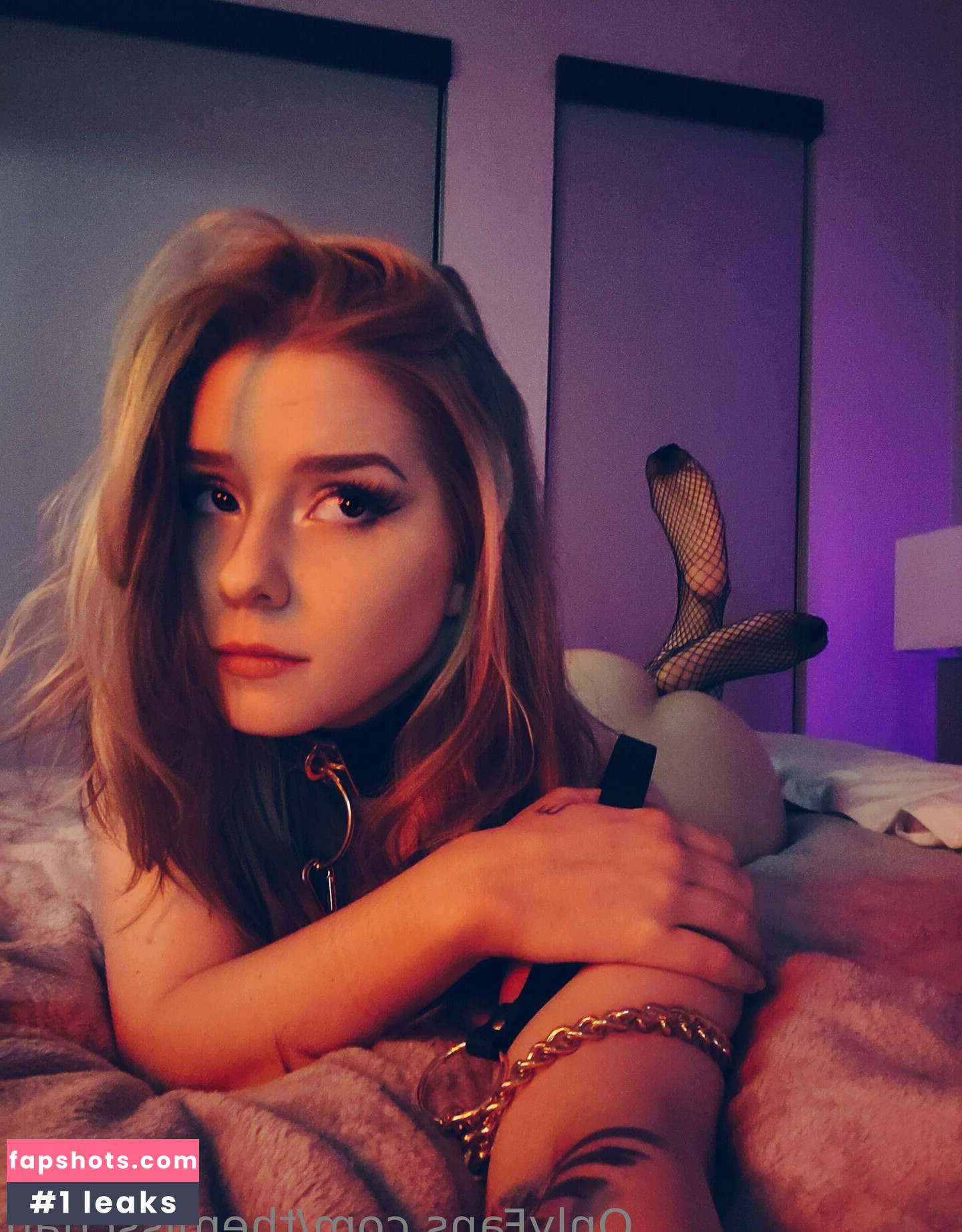 TheMissChan gallery photo #3