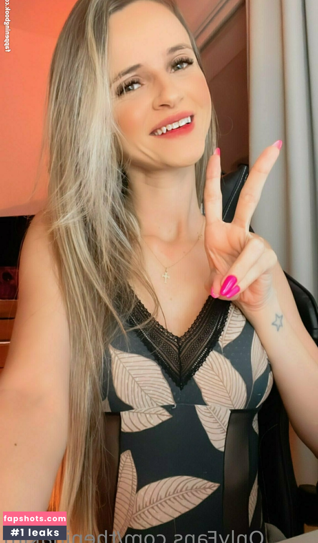 theninakim Nude Leaks OnlyFans Photos #6 - LeakJerk