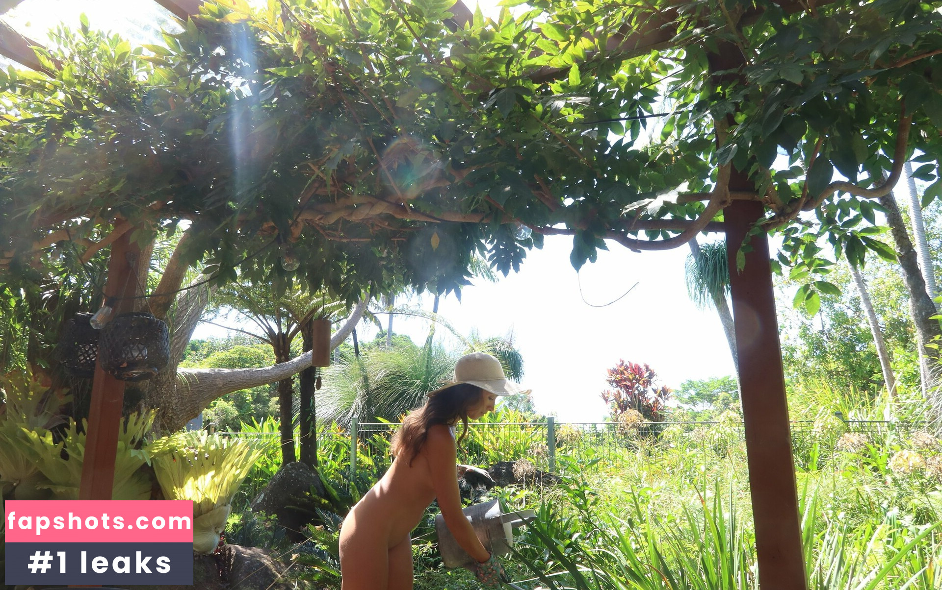 thenudeblogger Nude Leaks OnlyFans Photos #14 - LeakJerk