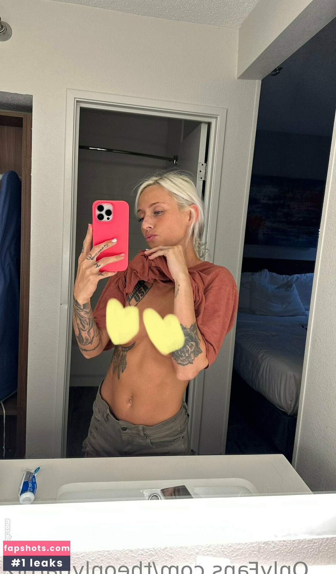 theonlybarbi2 gallery photo #2