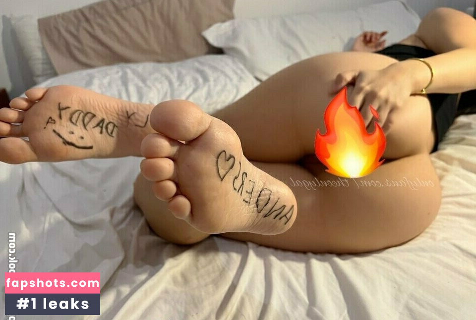 theonlygalfree nude babe gallery