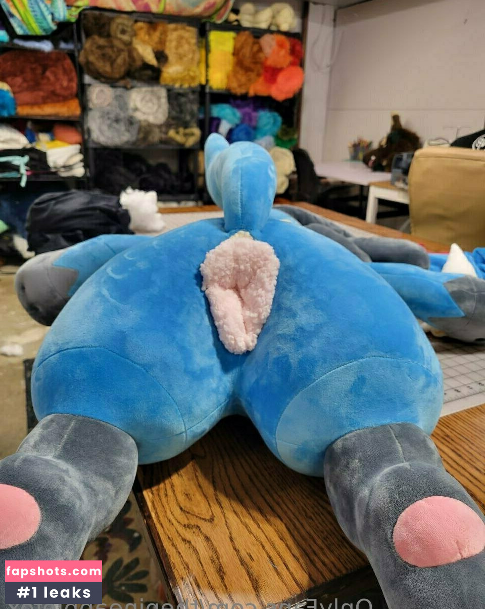 thepineapplefox gallery photo #6