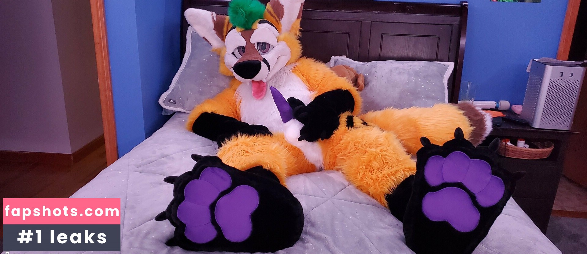 thepineapplefox gallery photo #8