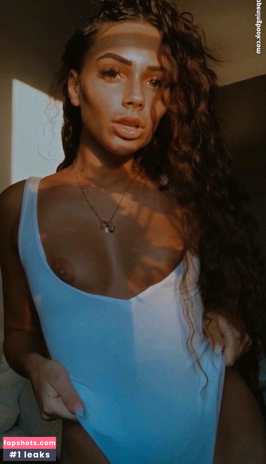 Thequeenie gallery photo #84