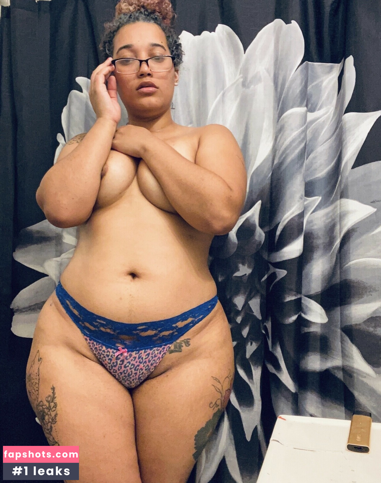 Therealbunnzbaby gallery photo #5