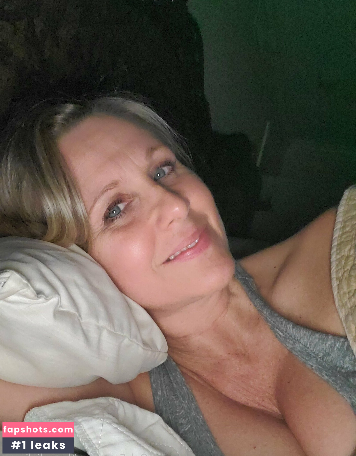 TheRealJuliaAnn gallery photo #100