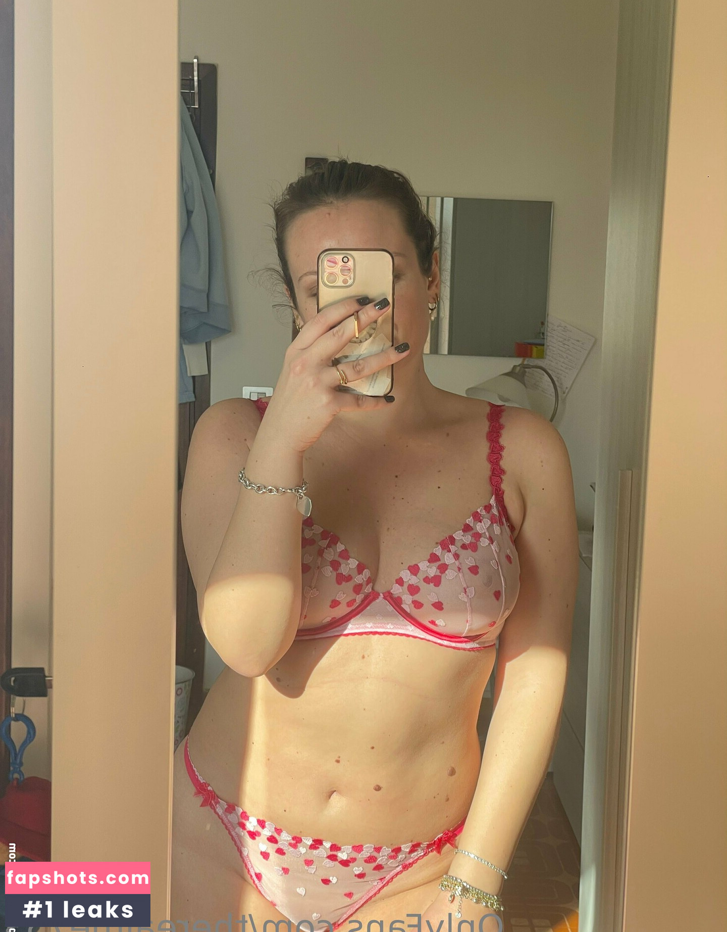 therealme753 gallery photo #4