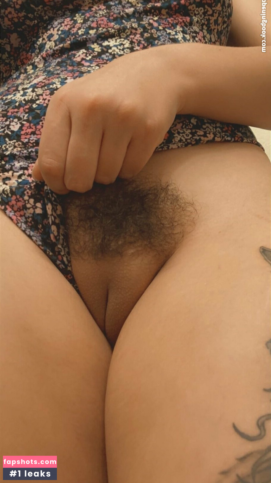 therealmollymarie gallery photo #12