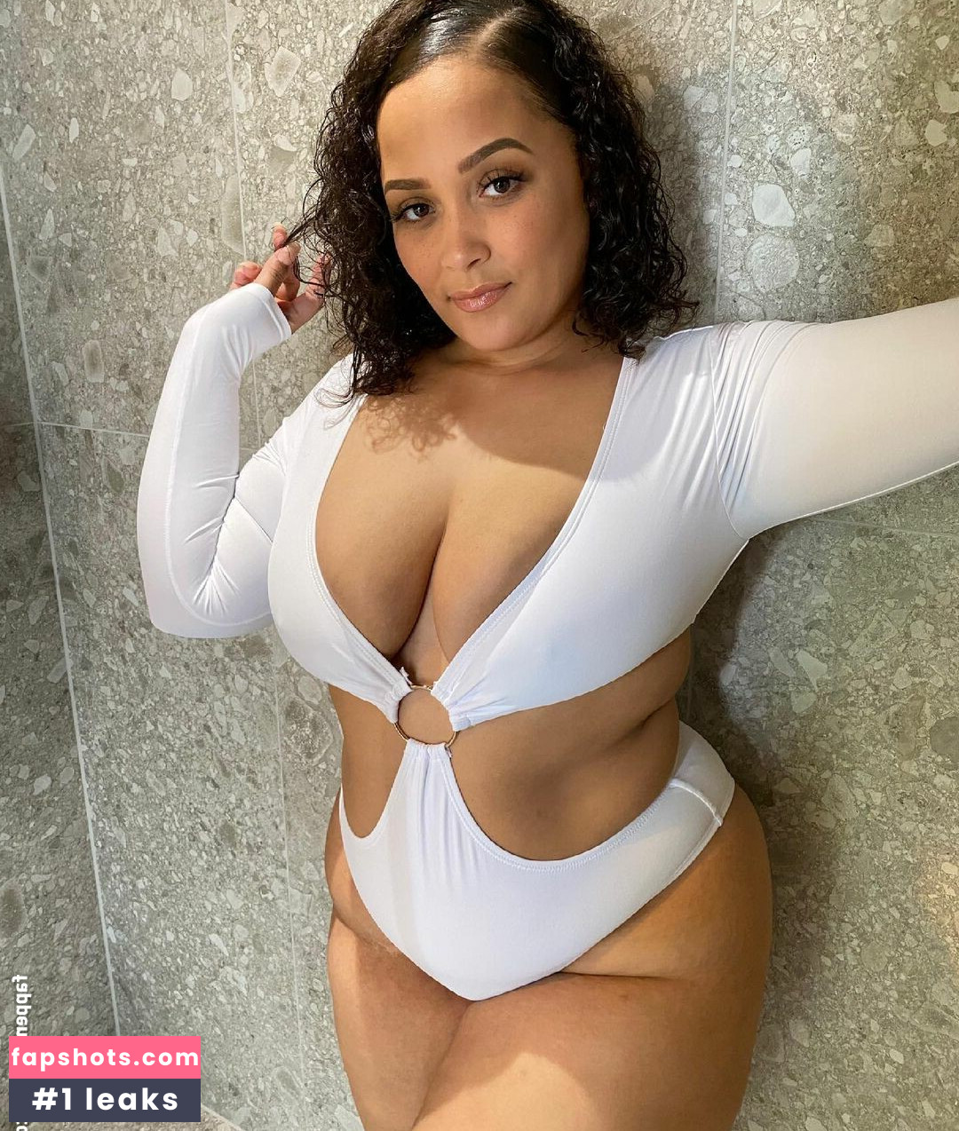 therealnatalie gallery photo #6