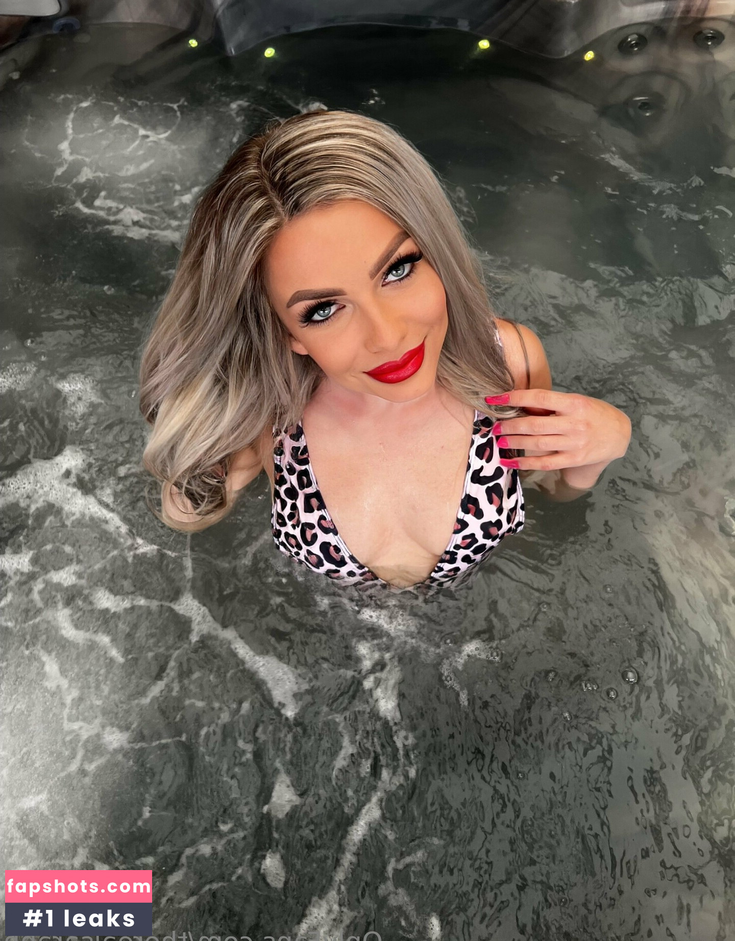 therealsarahh Nude Leaks OnlyFans Photos #11 - LeakJerk