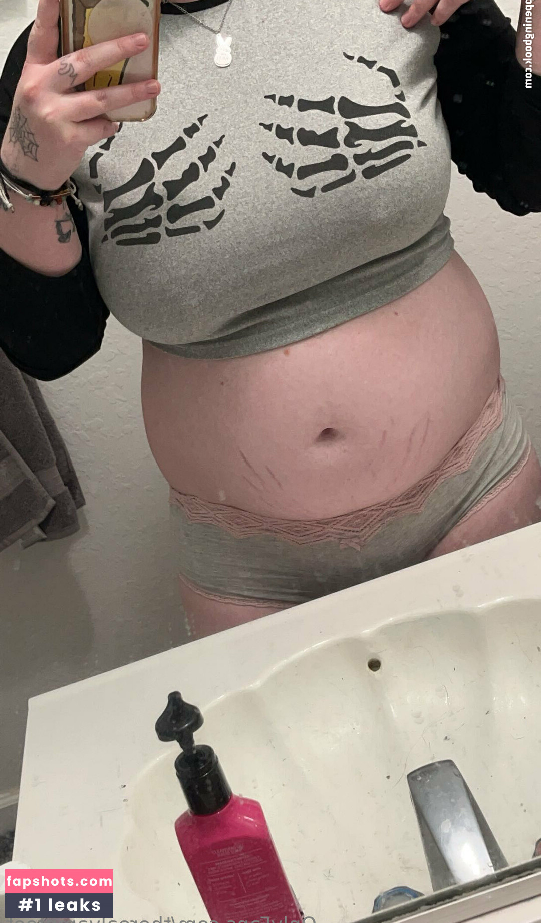 therealvampfeet gallery photo #5