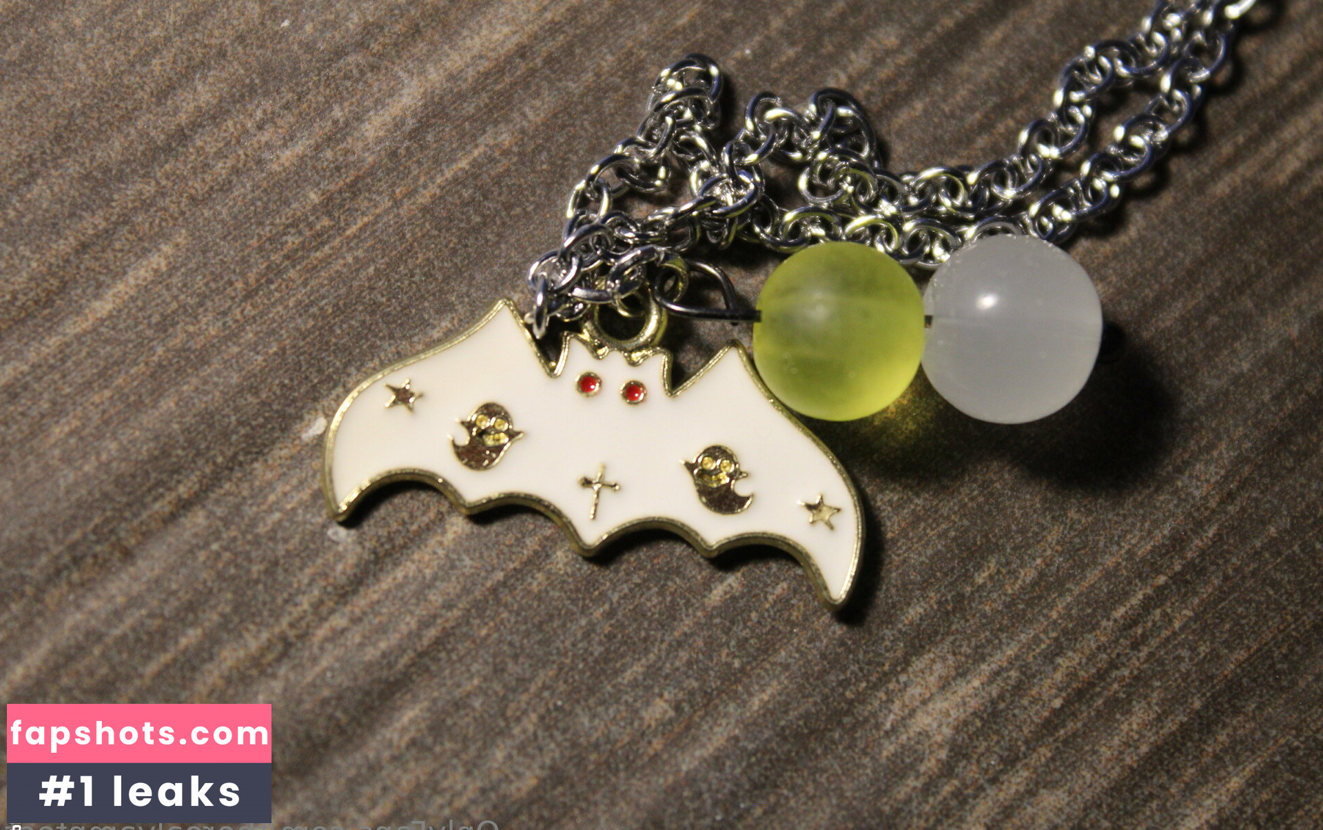 therealvampfeet nude babe gallery