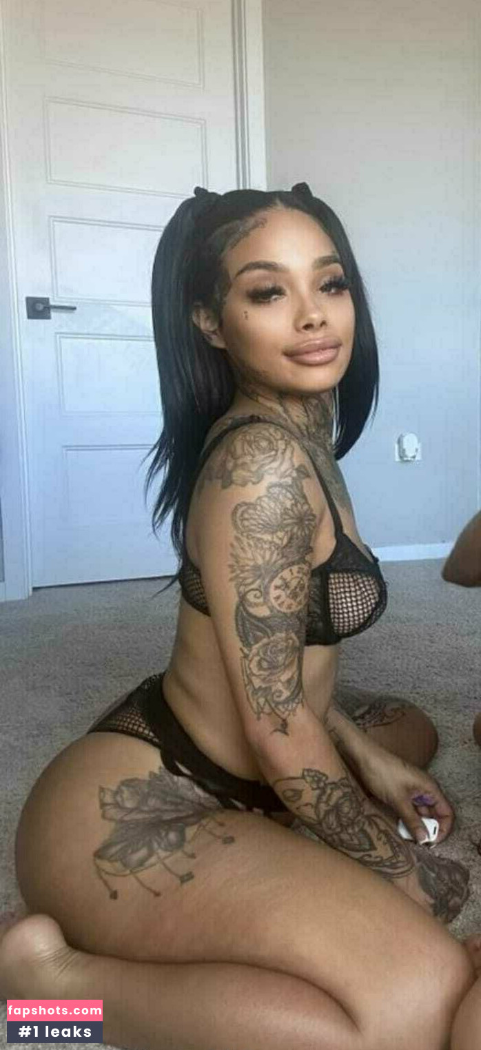 therealvickyy Nude Leaks OnlyFans Photos #10 - Fapshots